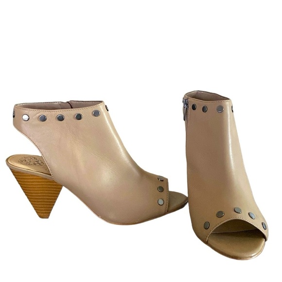Vince Camuto Shoes - Vince Camino Leather VC-Edia Tauplicious Open Toe Booties with Stacked Heel